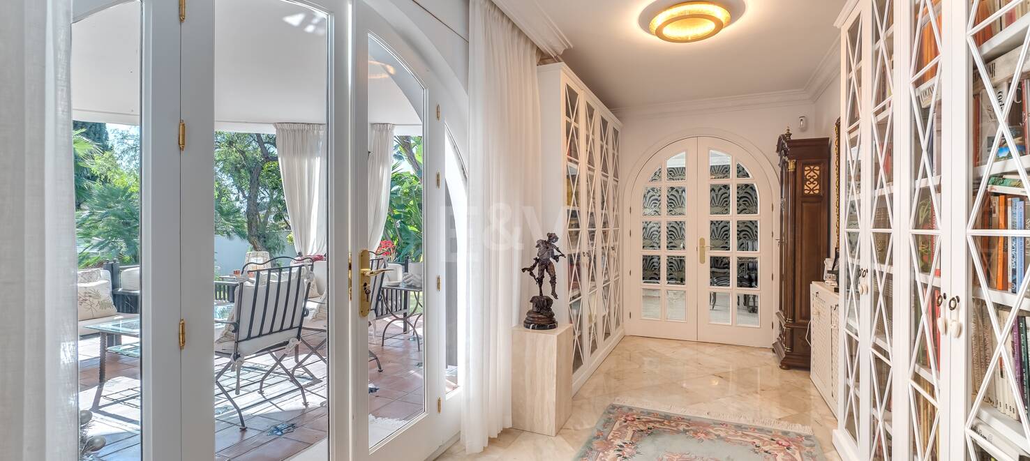 Rymlig Villa med andalusisk charm i Rocío de Nagüeles