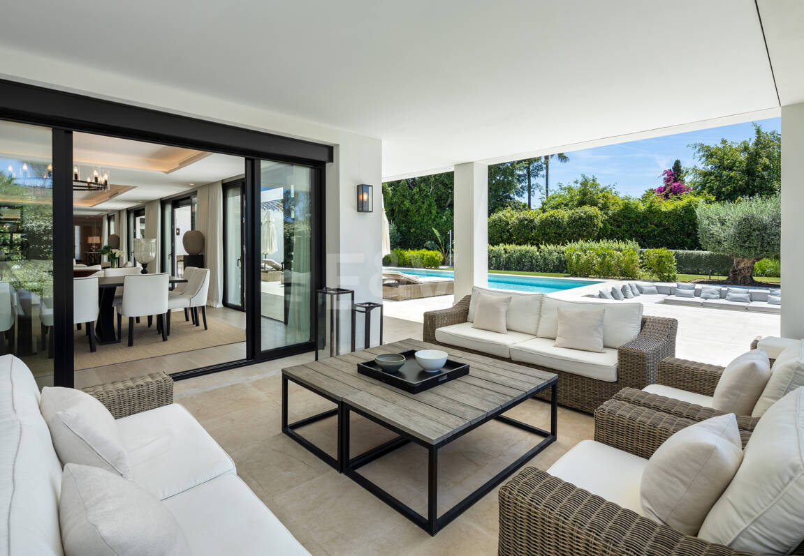 Lyx villa med utsikt över Aloha golfbanan