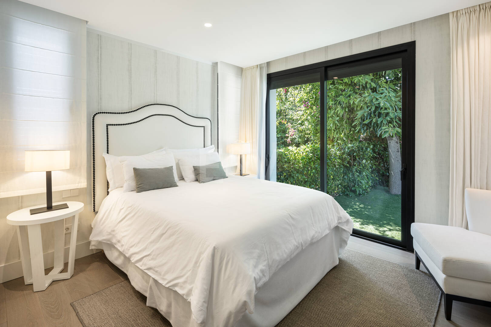 Lyx villa med utsikt över Aloha golfbanan