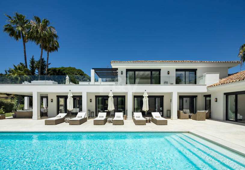 Lyx villa med utsikt över Aloha golfbanan