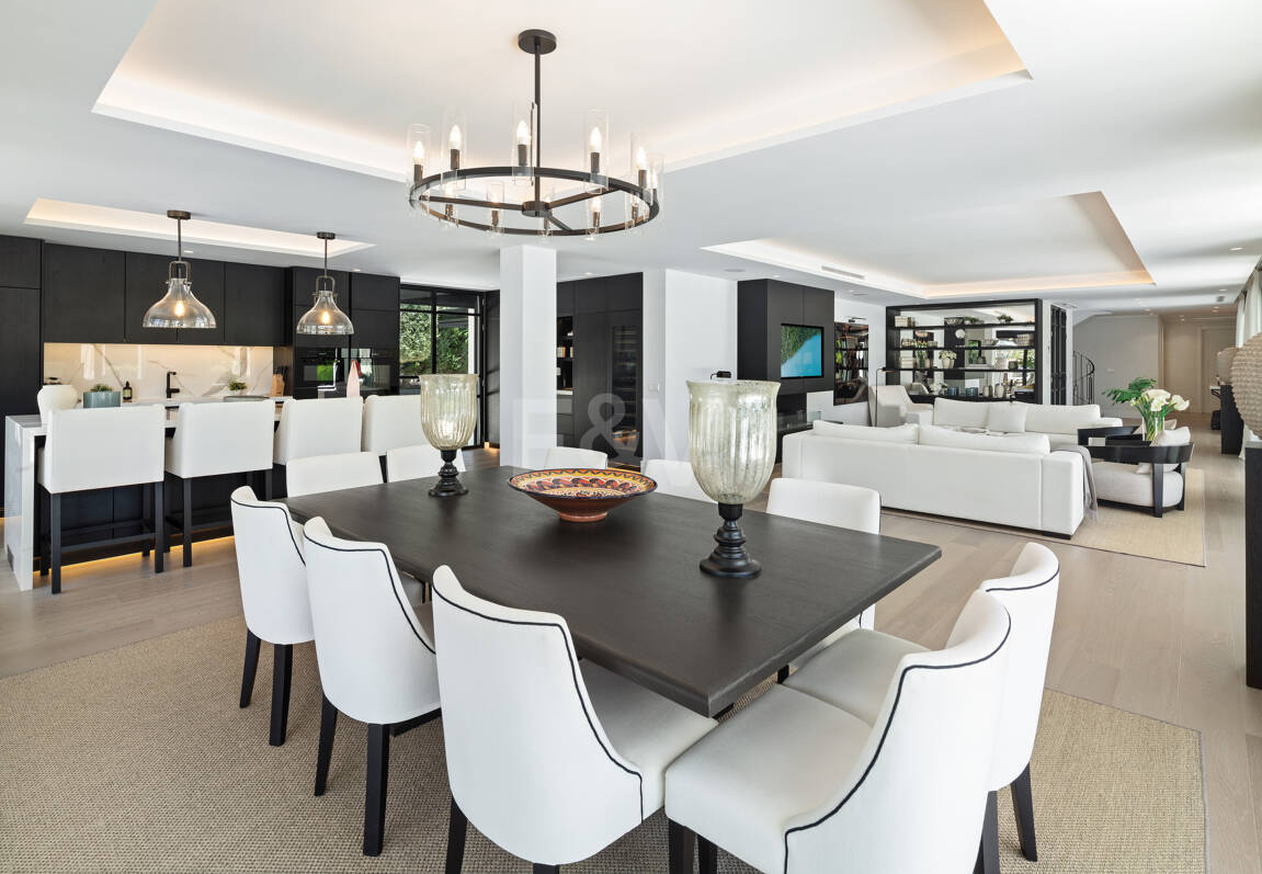 Lyx villa med utsikt över Aloha golfbanan