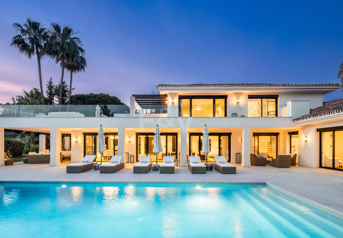 Lyx villa med utsikt över Aloha golfbanan