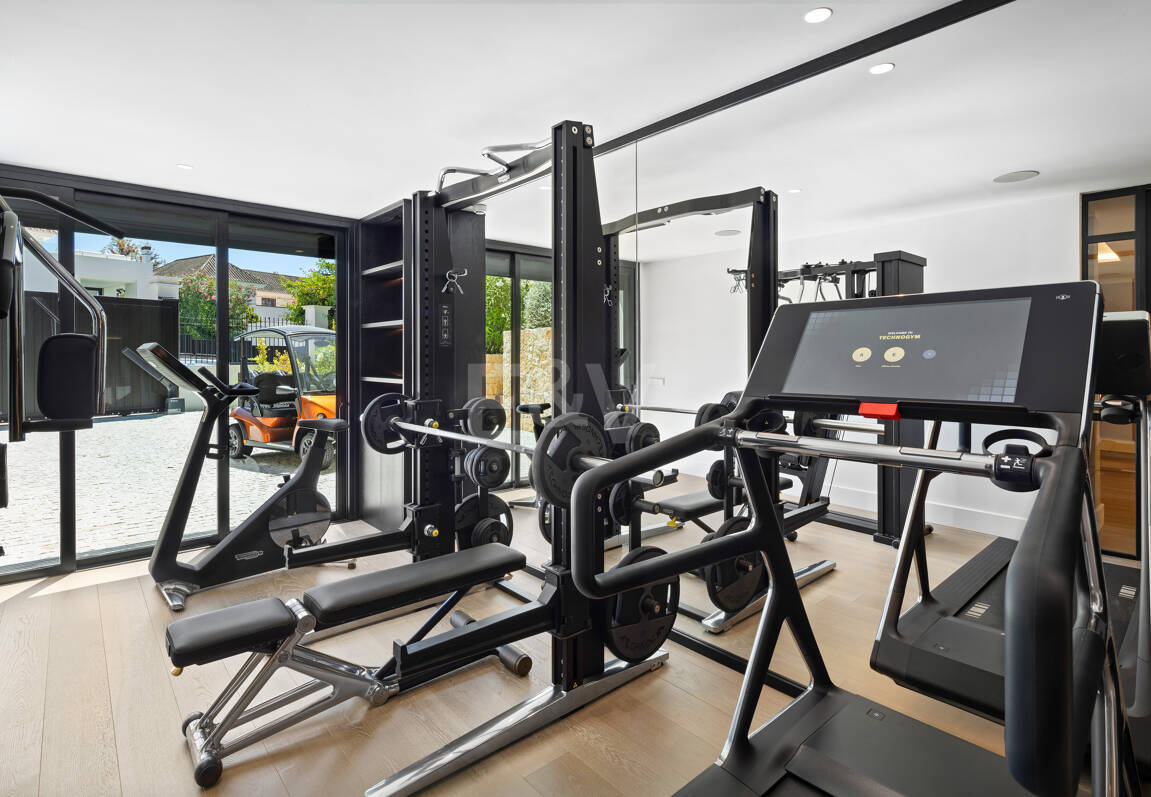 Lyx villa med utsikt över Aloha golfbanan