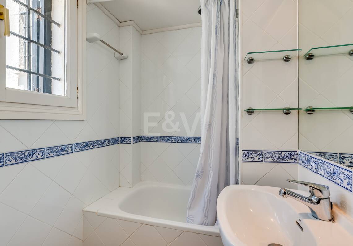 Wspaniały apartament nad morzem w Elvirii