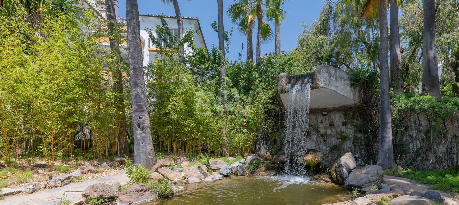 Apartamento en Urbanización en Primera Línea de Playa