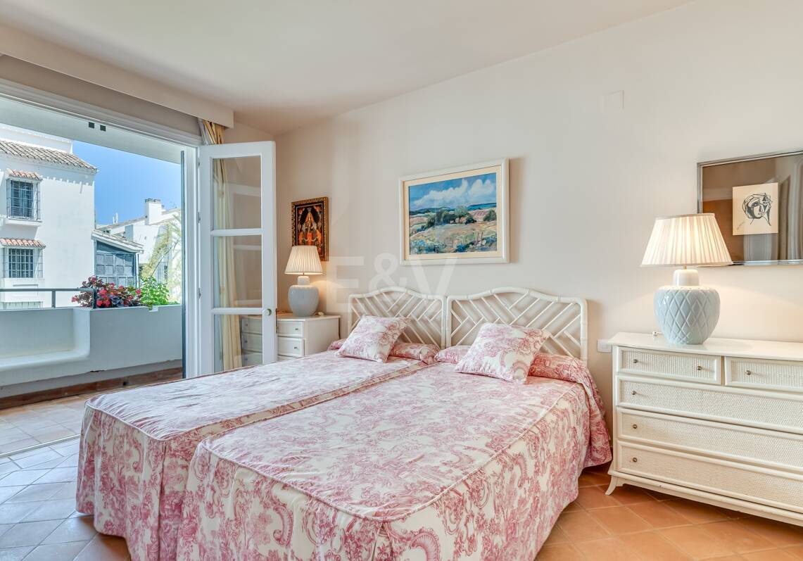 Wspaniały apartament nad morzem w Elvirii