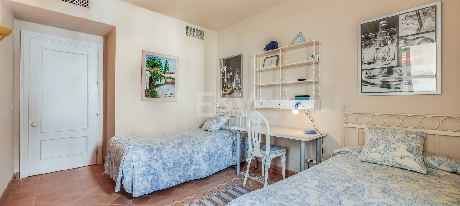 Apartamento en Urbanización en Primera Línea de Playa