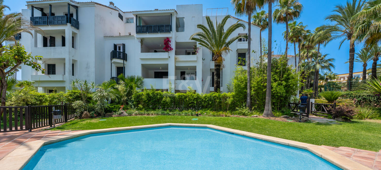 Apartamento en Urbanización en Primera Línea de Playa