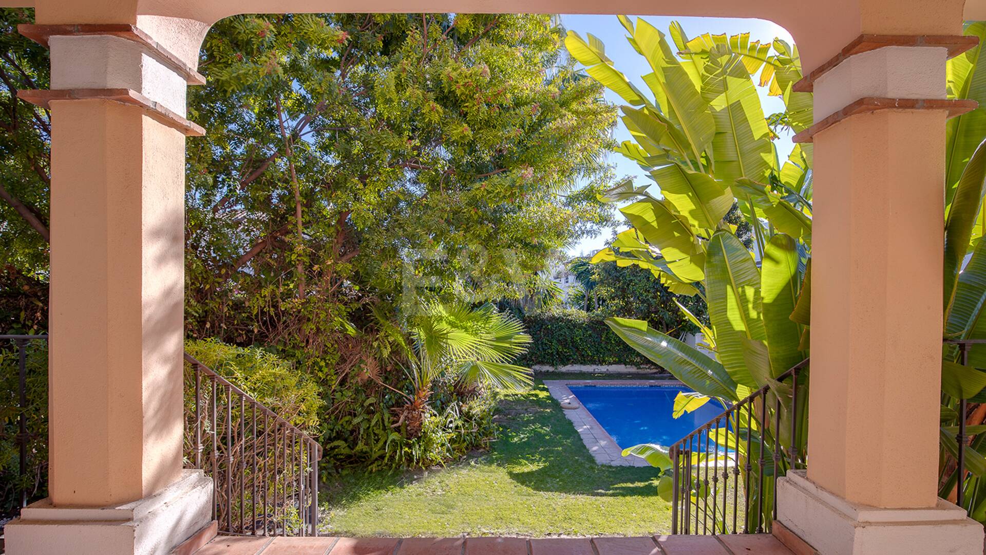 Villa a poca distancia de la playa de San Pedro