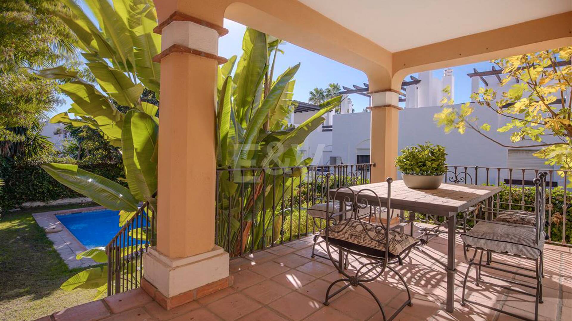 Villa a poca distancia de la playa de San Pedro