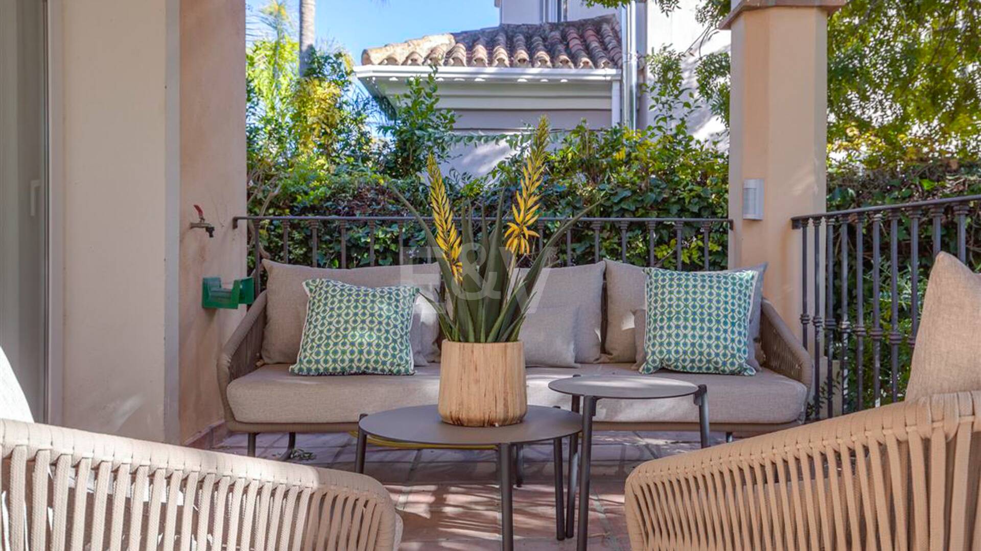 Villa a poca distancia de la playa de San Pedro