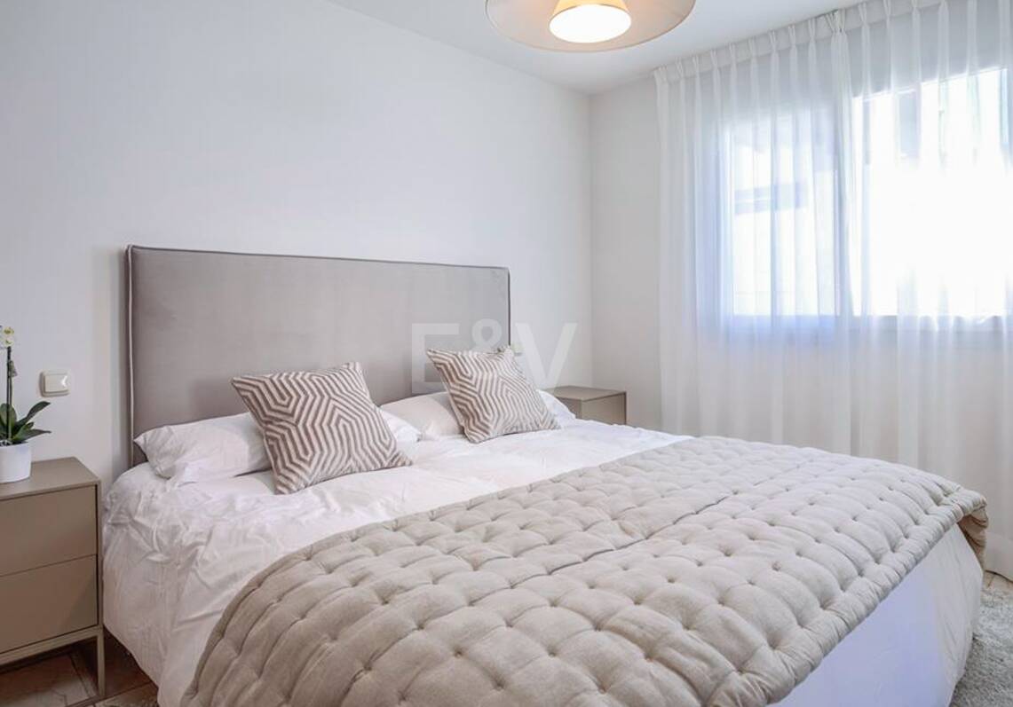 Villa in walking distance to the Beach of San Pedro