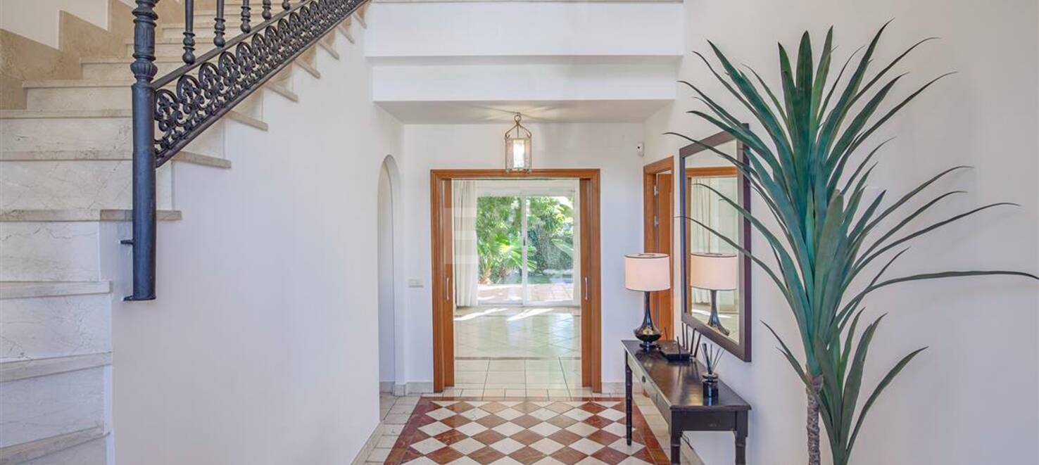 Villa i gångavstånd till stranden av San Pedro