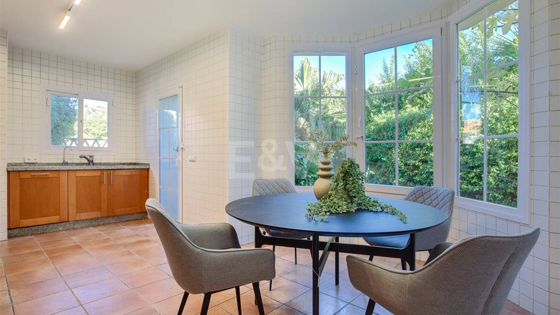 Villa a poca distancia de la playa de San Pedro