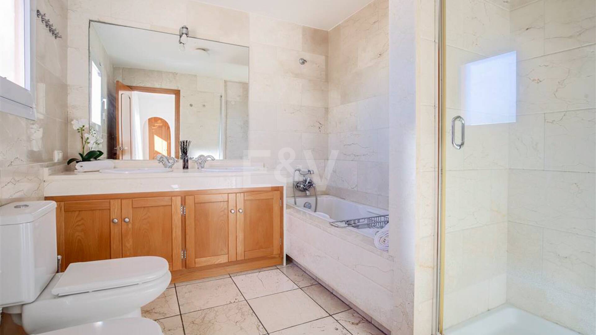 Villa a poca distancia de la playa de San Pedro