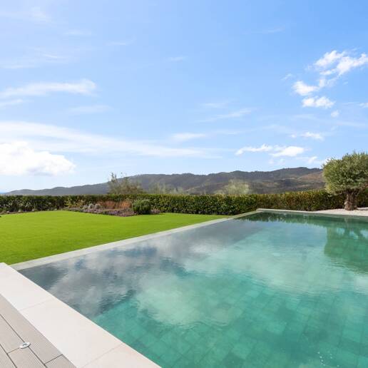 Modern Villa i Monte Mayor utsikt över kusten och bergen