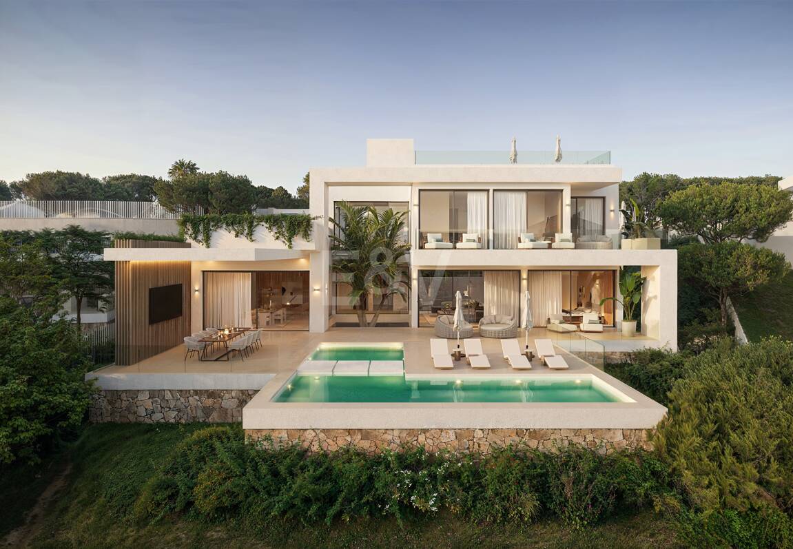Prime Building Plot with Stunning Project in El Rosario