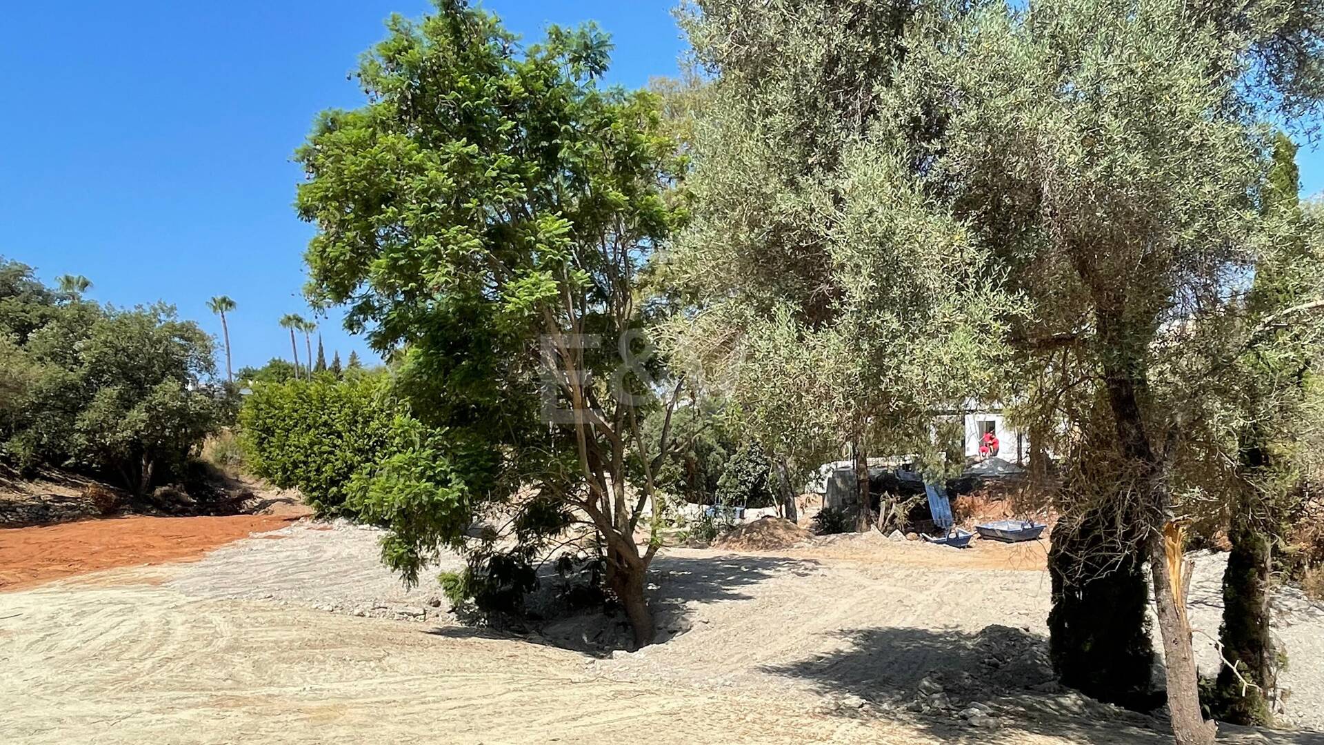 Large Building Plot with Project in El Rosario