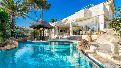 Unique Villa in Santa María Golf, Elviria