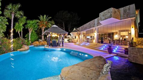Unik Villa i Santa María Golf, Elviria