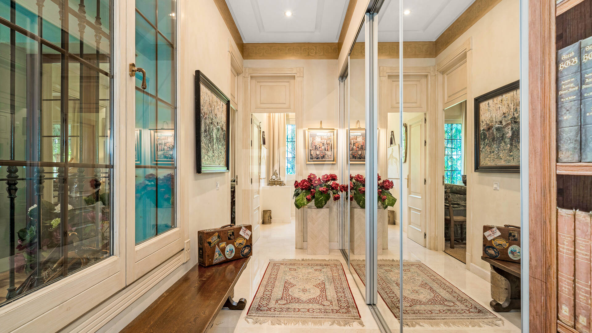 Villa élégante et traditionnelle près du golf, à distance de marche de la plage