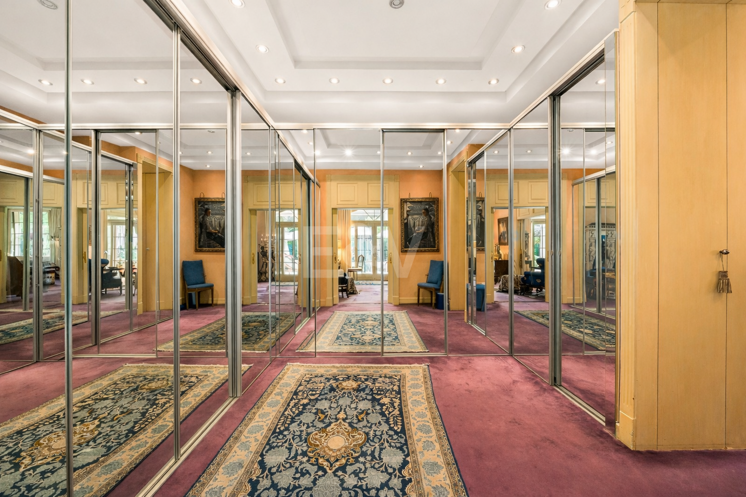 Villa élégante et traditionnelle près du golf, à distance de marche de la plage