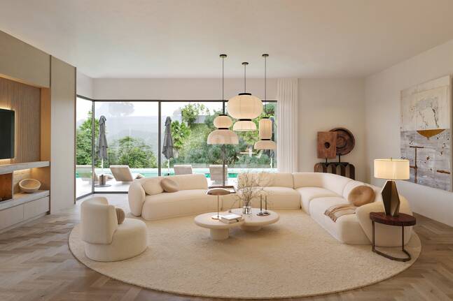 South Facing Plot with Project in El Rosario