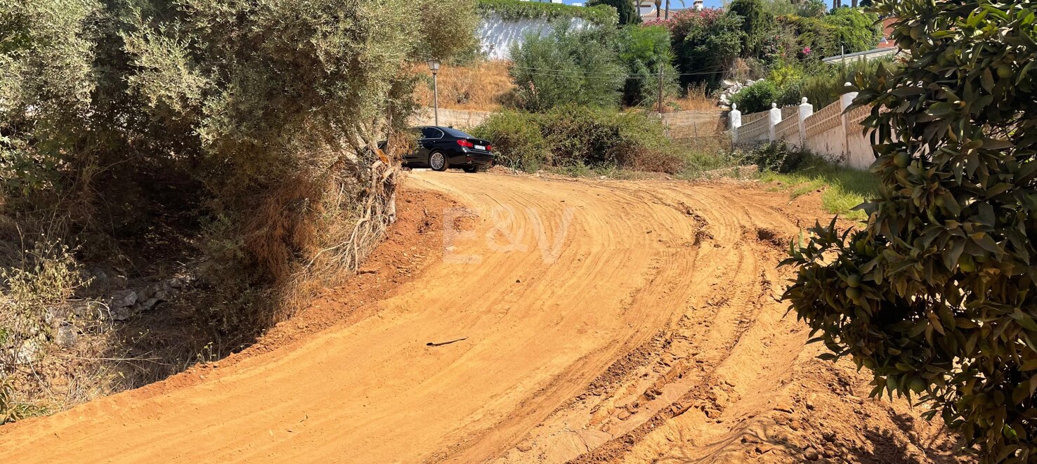 Terrain à vendre en El Rosario, Marbella Est