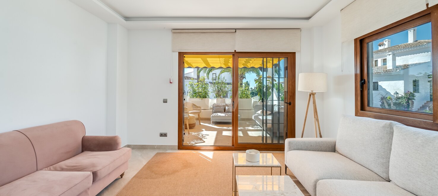 Zmodernizowany apartament w Aldea Blanca, Nueva Andalucía