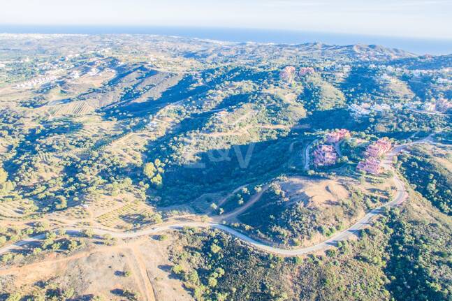 Exklusiv tomt i La Mairena med hisnande utsikt och projektalternativ