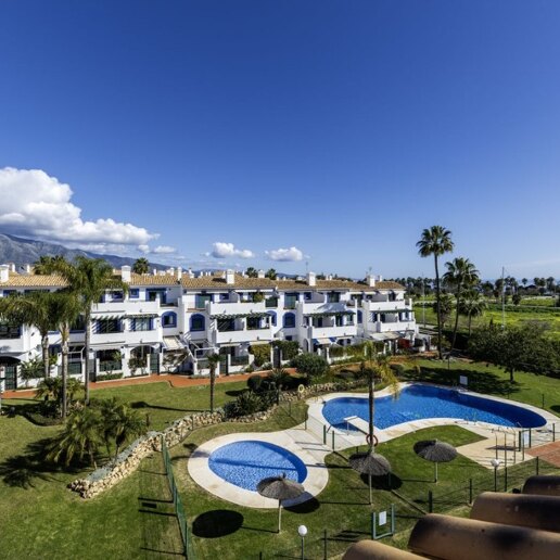 Elegante casa en playa San Pedro con remodelación de alta gama