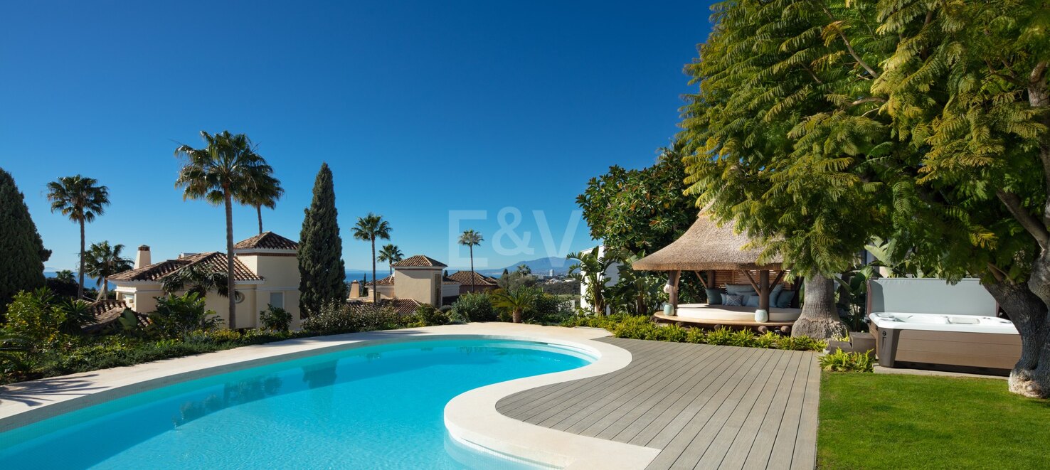 Exquisite Villa mit Meerblick in El Rosario