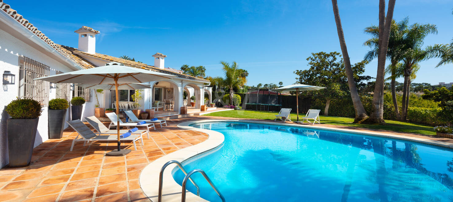 Elegant Villa i El Rosario, Marbella