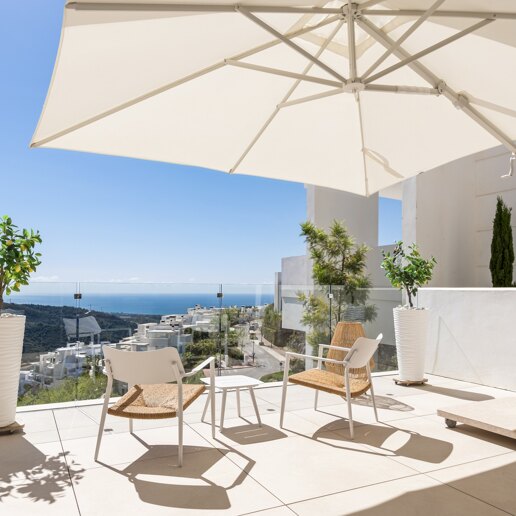 Geschmackvoll eingerichtete Wohnung mit Meerblick in Palo Alto