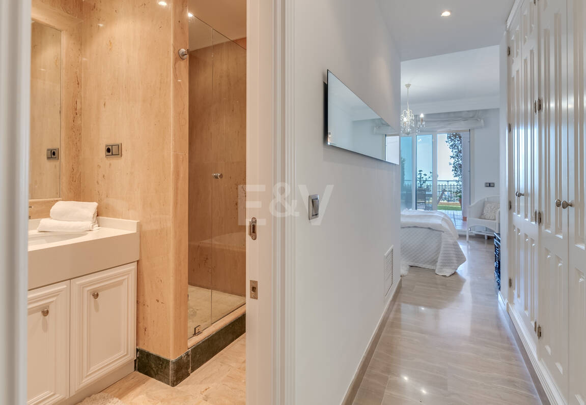 Exclusive Garden Apartment with Sea Views in Condado de Sierra Blanca