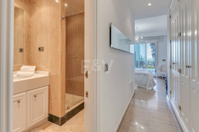 Exclusive Garden Apartment with Sea Views in Condado de Sierra Blanca