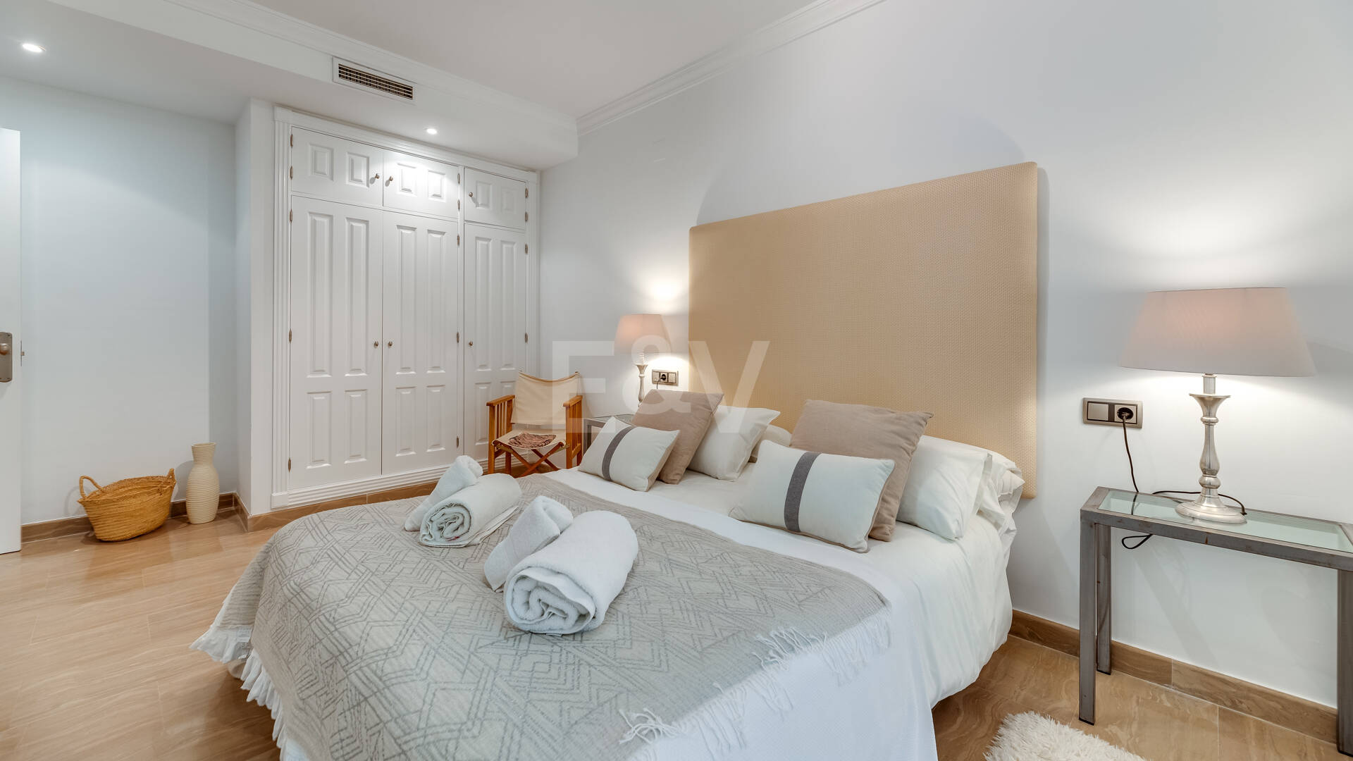 Exclusive Garden Apartment with Sea Views in Condado de Sierra Blanca