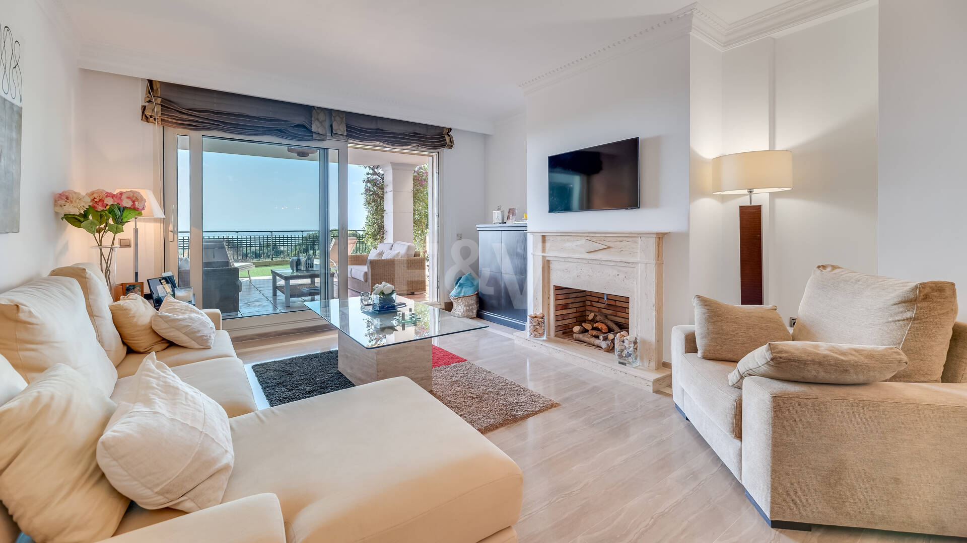 Exclusive Garden Apartment with Sea Views in Condado de Sierra Blanca