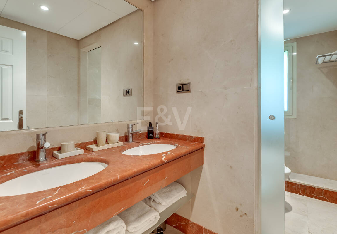 Exclusive Garden Apartment with Sea Views in Condado de Sierra Blanca
