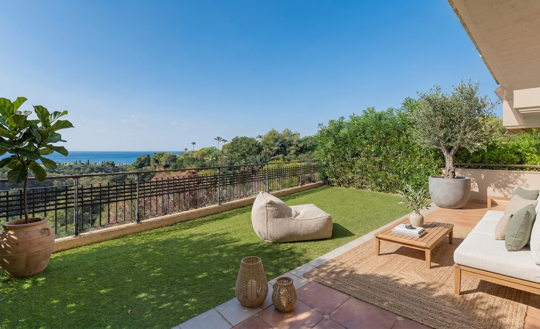 Exklusiv Garden Lägenhet med havsutsikt i Condado de Sierra Blanca