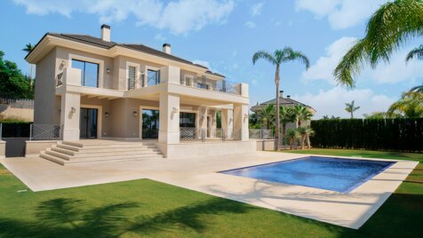 Villa de Lujo con Vistas al Mar en Los Flamingos Golf