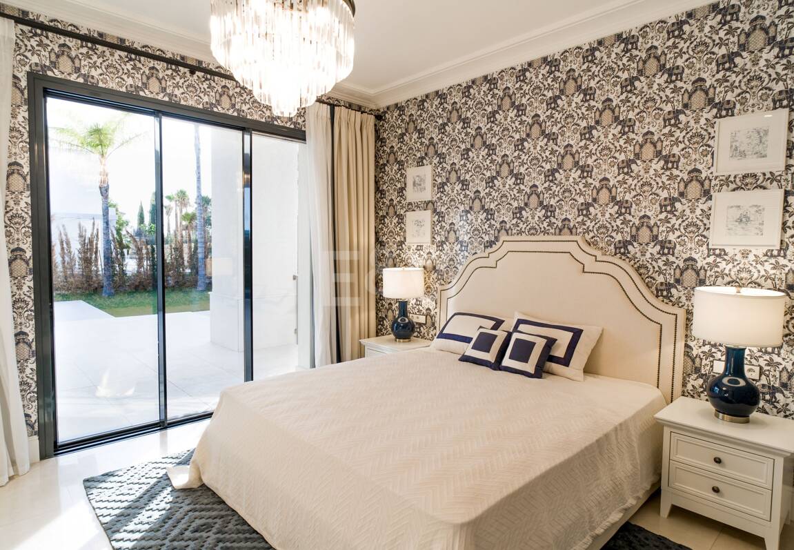 Lyxvilla med havsutsikt i exklusiva Los Flamingos Golf