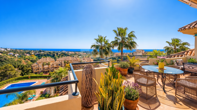 Penthouse med spektakulär utsikt över havet, golfbanan och naturen