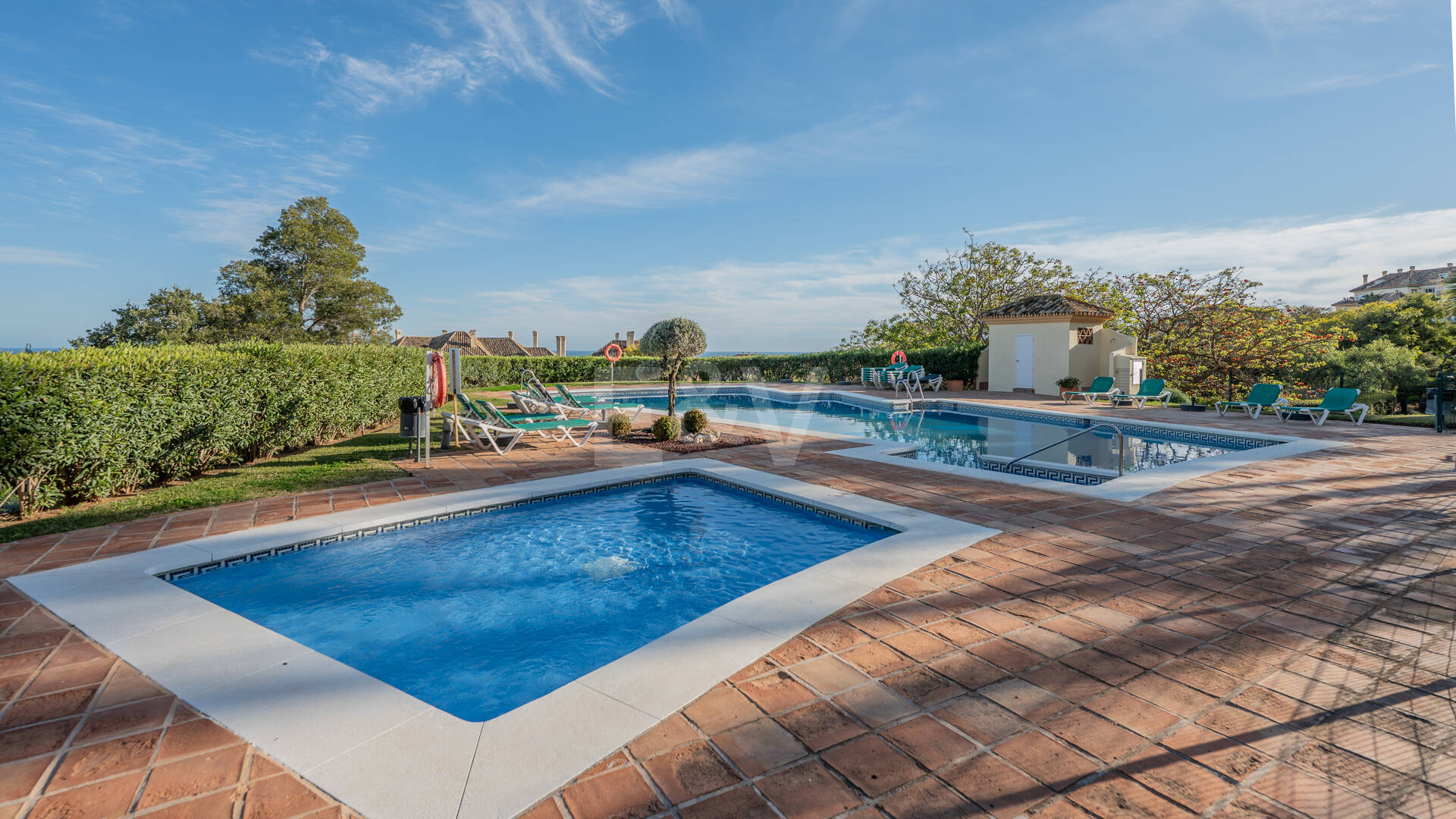 Penthouse with spectacular views of the sea, golf course, and nature