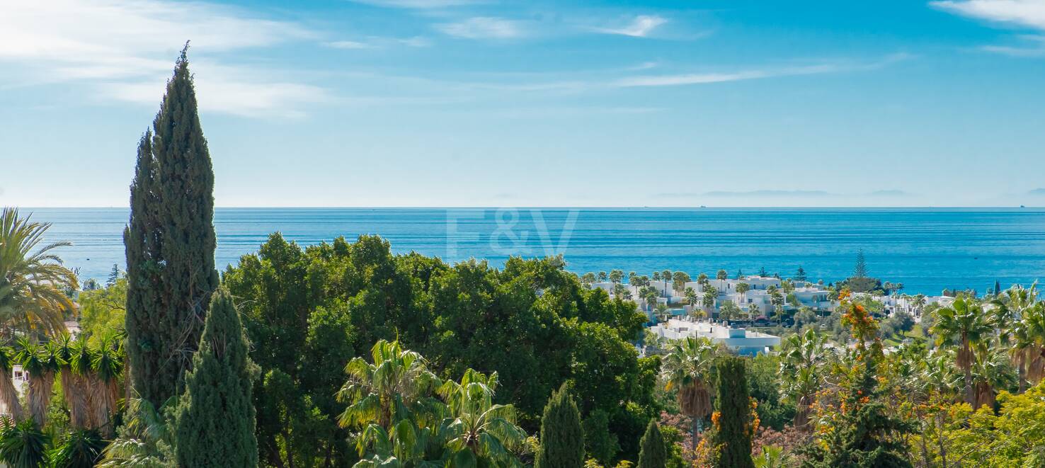 Andalusisk stil Villa i Rio Real med fantastisk utsikt