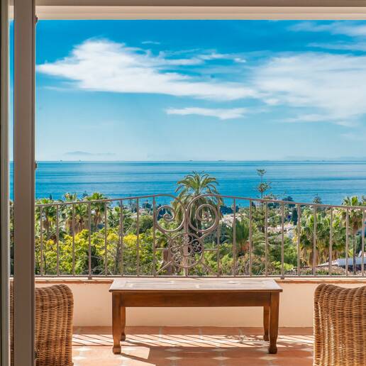 Andalusisk stil Villa i Rio Real med fantastisk utsikt