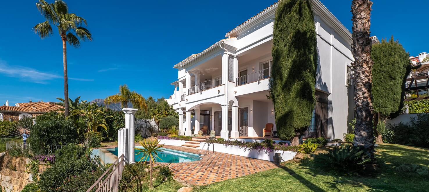 Andalusisk stil Villa i Rio Real med fantastisk utsikt