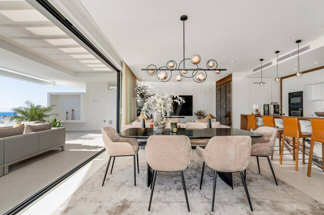 Luxuriöses Penthouse mit atemberaubendem Meerblick in Palo Alto