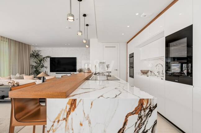 Luxuriöses Penthouse mit atemberaubendem Meerblick in Palo Alto