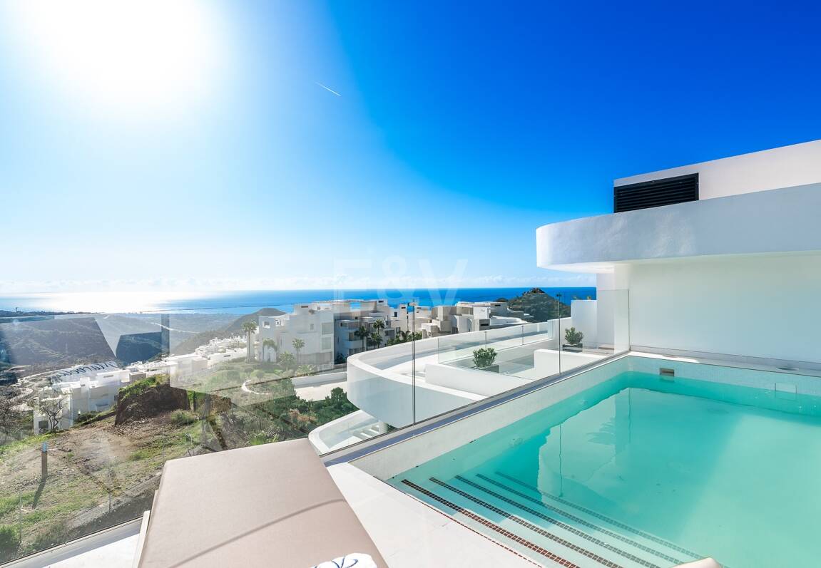 Luxuriöses Penthouse mit atemberaubendem Meerblick in Palo Alto